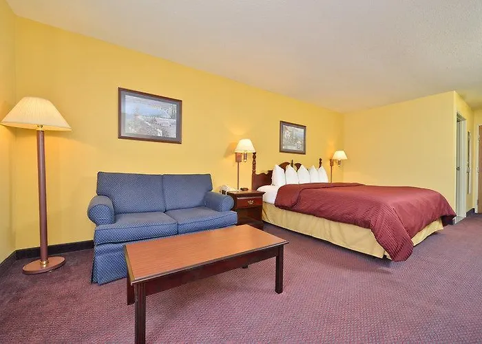 Western Clearlake Plaza Hotel 3*