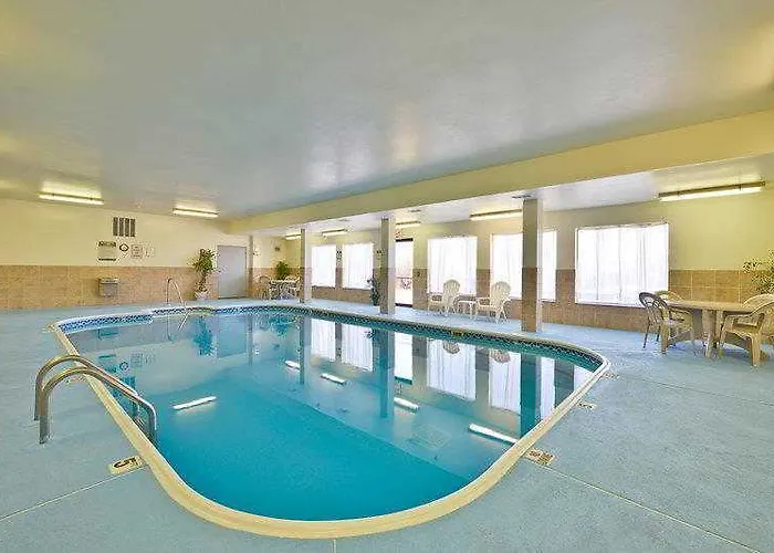 Western Clearlake Plaza Hotel