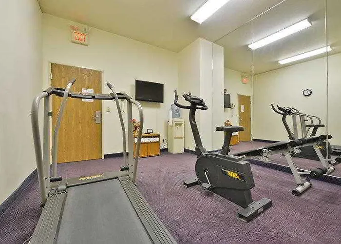 Western Clearlake Plaza Hotel 3*
