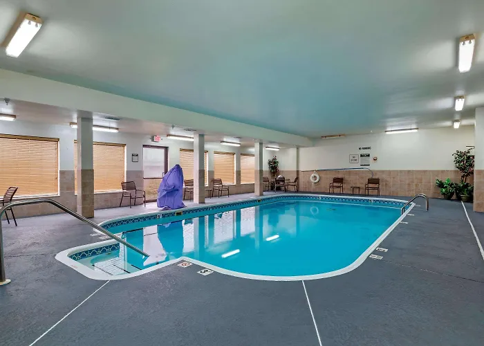 Western Clearlake Plaza Hotel