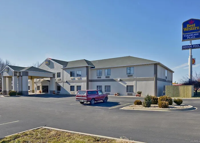 Hotel Western Clearlake Plaza 3*