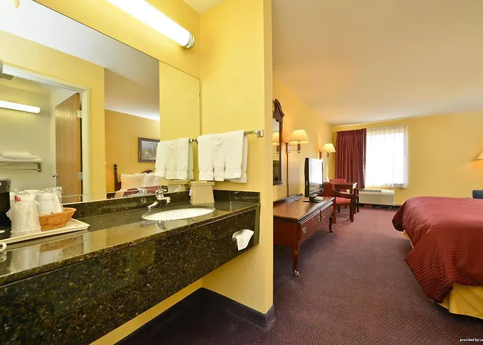 Western Clearlake Plaza Hotel 3*